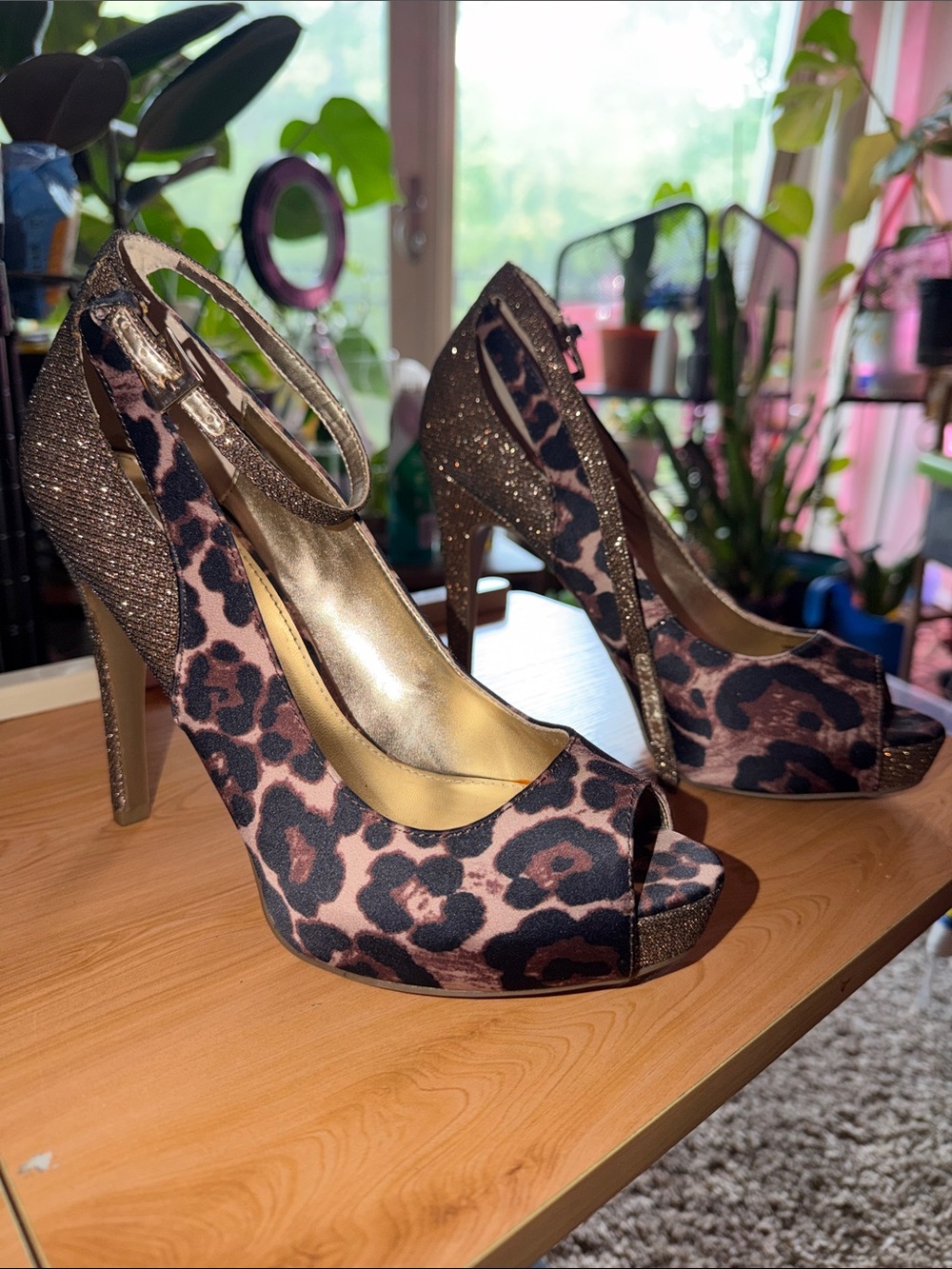 GUESS Leopard Print Peep-Toe Heels with Gold Glitter Accents